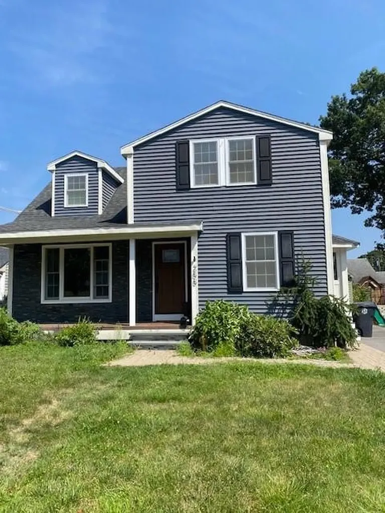 255 Ann Street Cumberland RI 02864