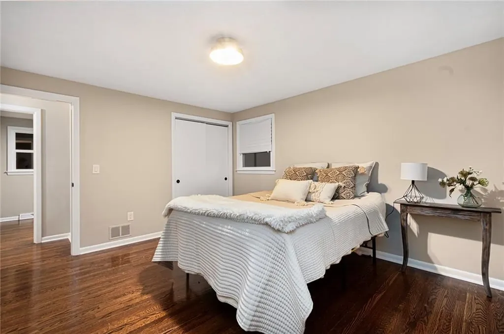 95 Kerri Lyn Road Warwick RI 02889