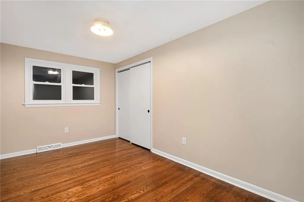 95 Kerri Lyn Road Warwick RI 02889