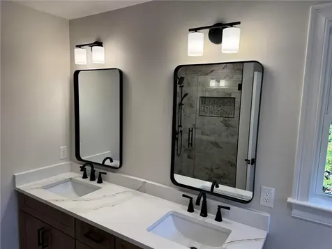 16 Ashlynn Way Rehoboth MA 02769