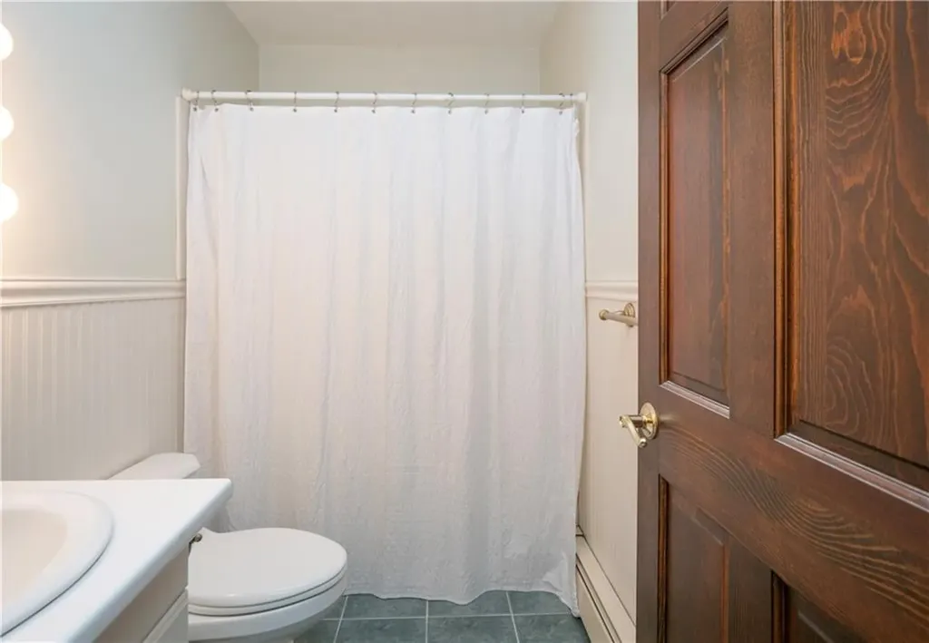 12 Overlook Road Narragansett RI 02882