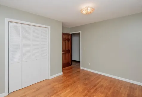 12 Overlook Road Narragansett RI 02882