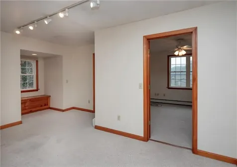 12 Overlook Road Narragansett RI 02882