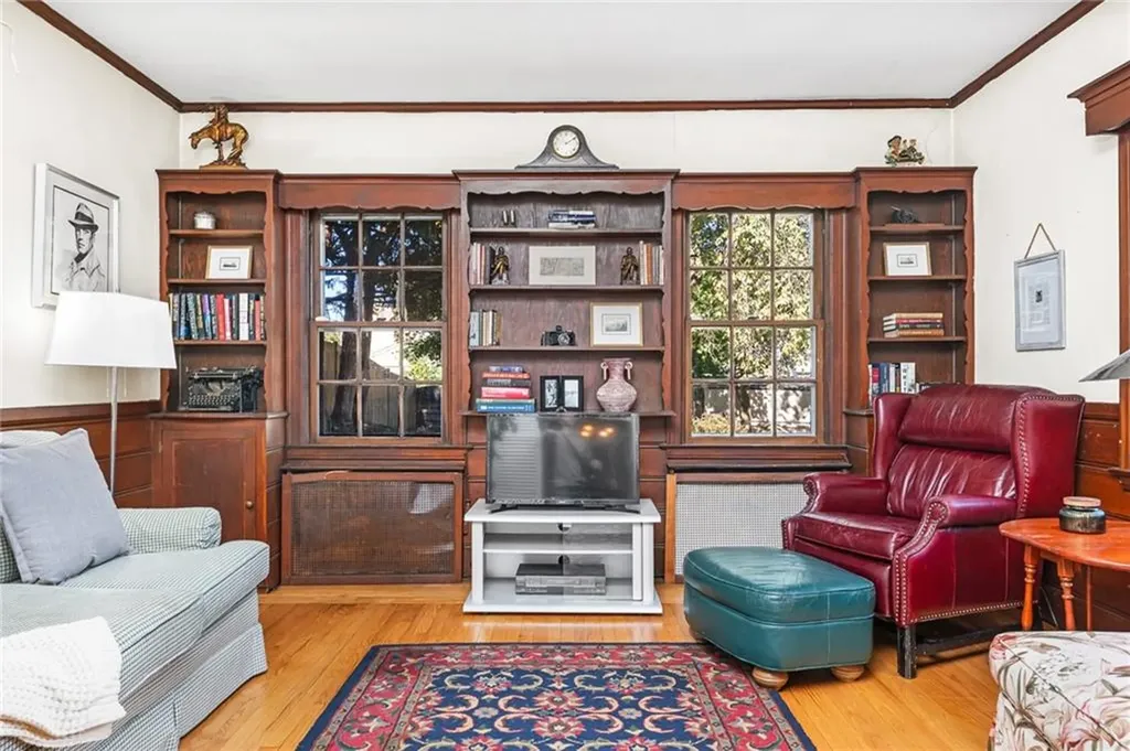 172 Chace Avenue Providence RI 02906