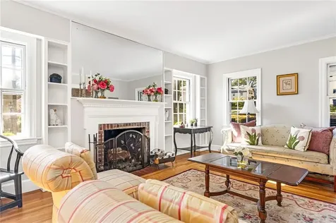 172 Chace Avenue Providence RI 02906