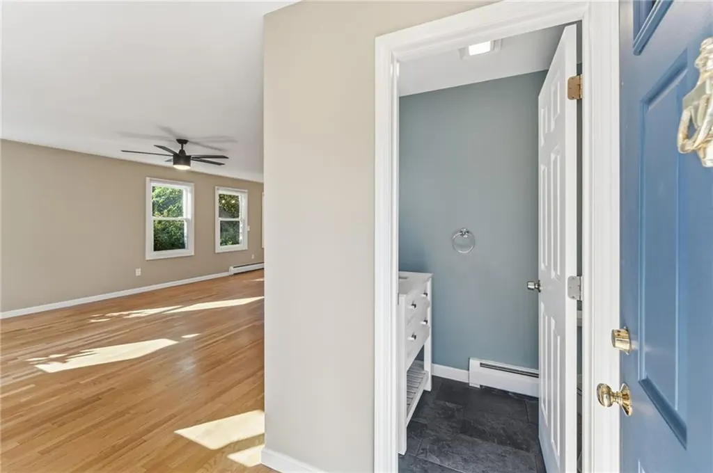 22 Cole Street Jamestown RI 02835