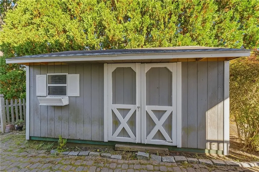 22 Cole Street Jamestown RI 02835