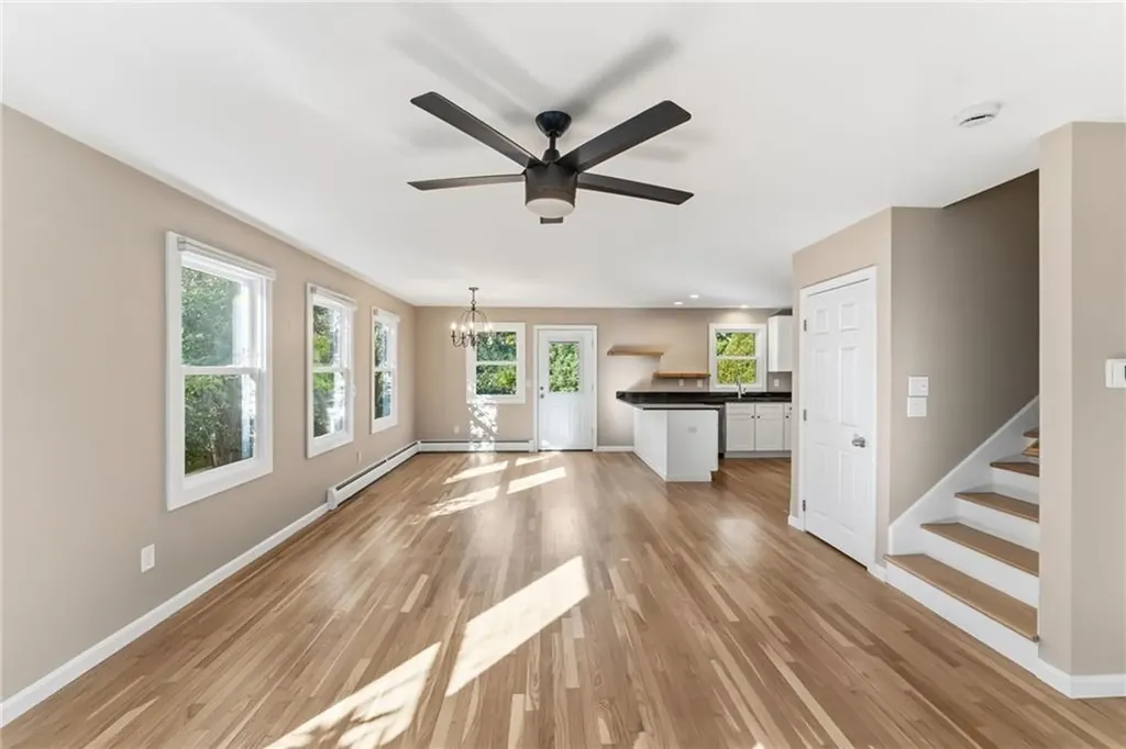 22 Cole Street Jamestown RI 02835