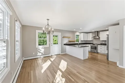 22 Cole Street Jamestown RI 02835