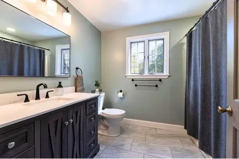 1398 Harkney Hill Coventry RI 02816