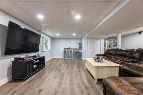 1398 Harkney Hill Coventry RI 02816