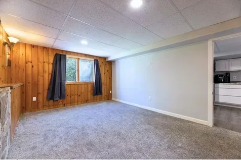 1398 Harkney Hill Coventry RI 02816