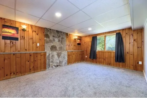 1398 Harkney Hill Coventry RI 02816