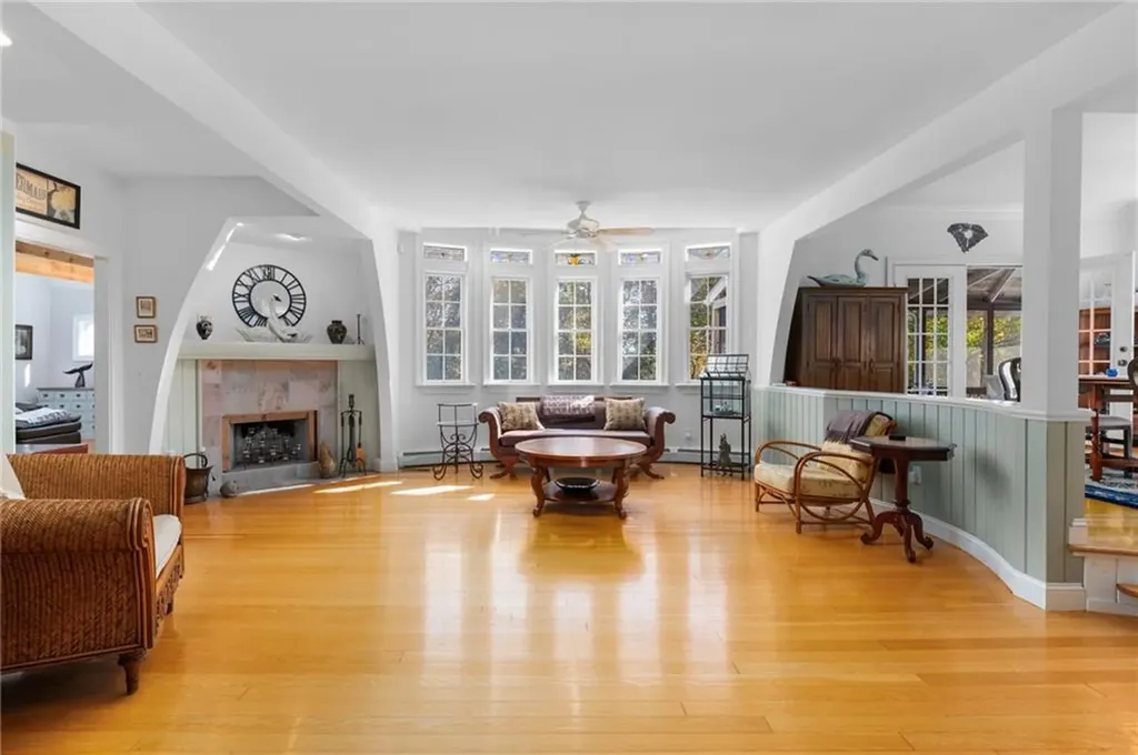 27 West Willow Lane Charlestown RI 02813