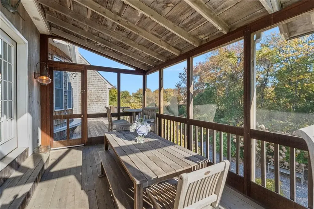 27 West Willow Lane Charlestown RI 02813