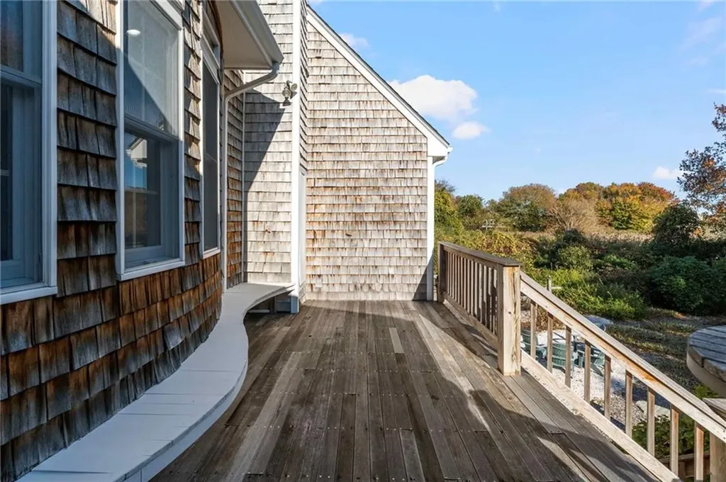 27 West Willow Lane Charlestown RI 02813
