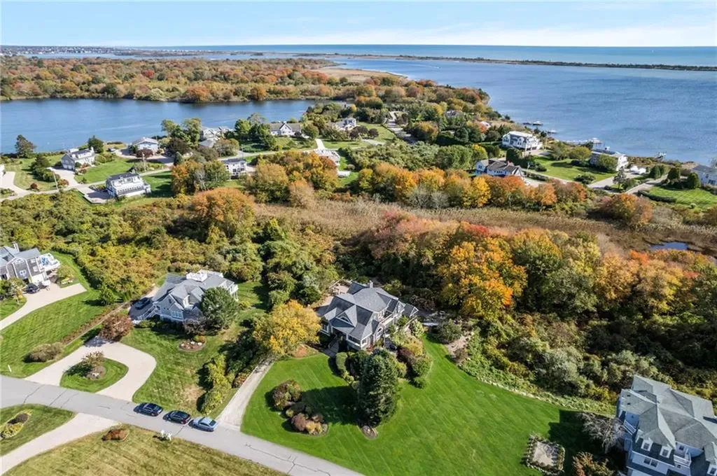 27 West Willow Lane Charlestown RI 02813