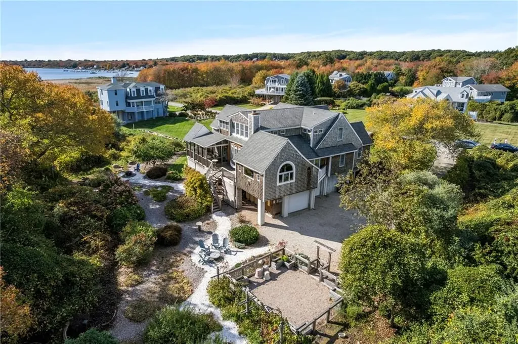 27 West Willow Lane Charlestown RI 02813