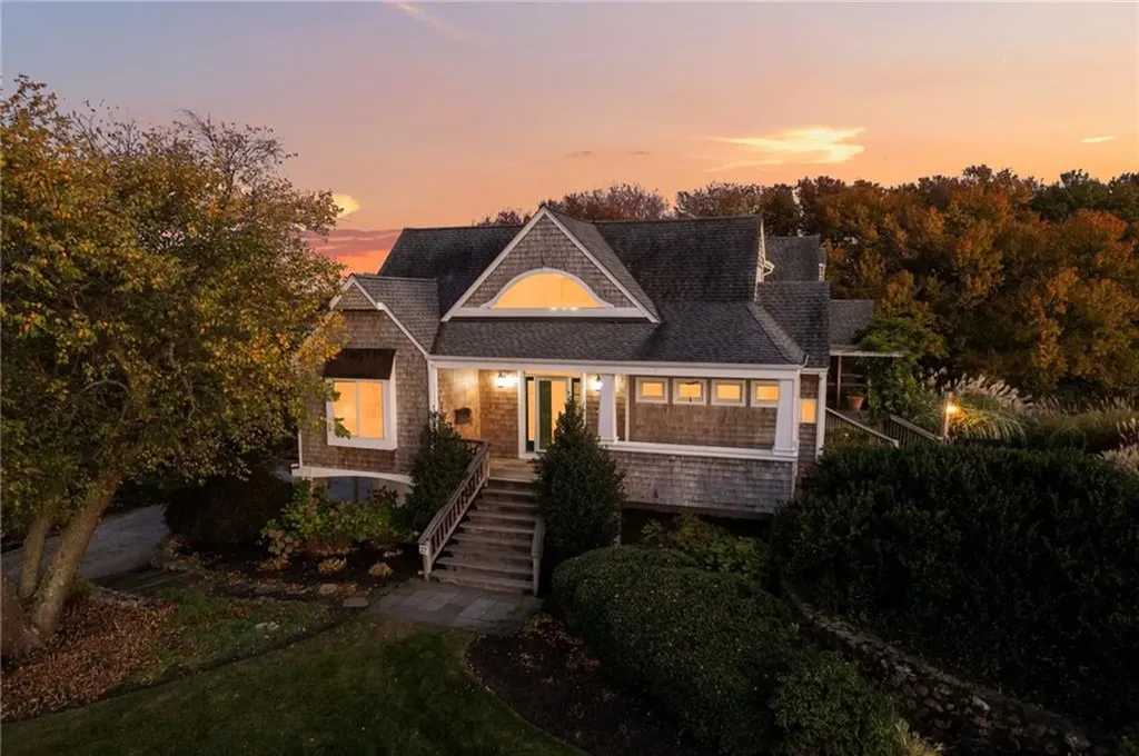 27 West Willow Lane Charlestown RI 02813