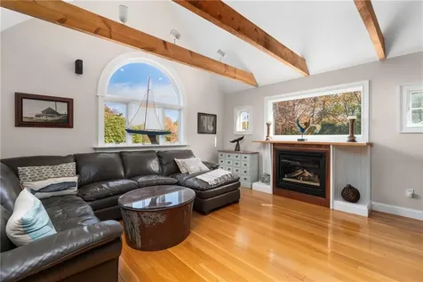 27 West Willow Lane Charlestown RI 02813