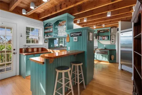 27 West Willow Lane Charlestown RI 02813