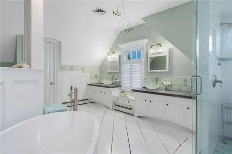 27 West Willow Lane Charlestown RI 02813