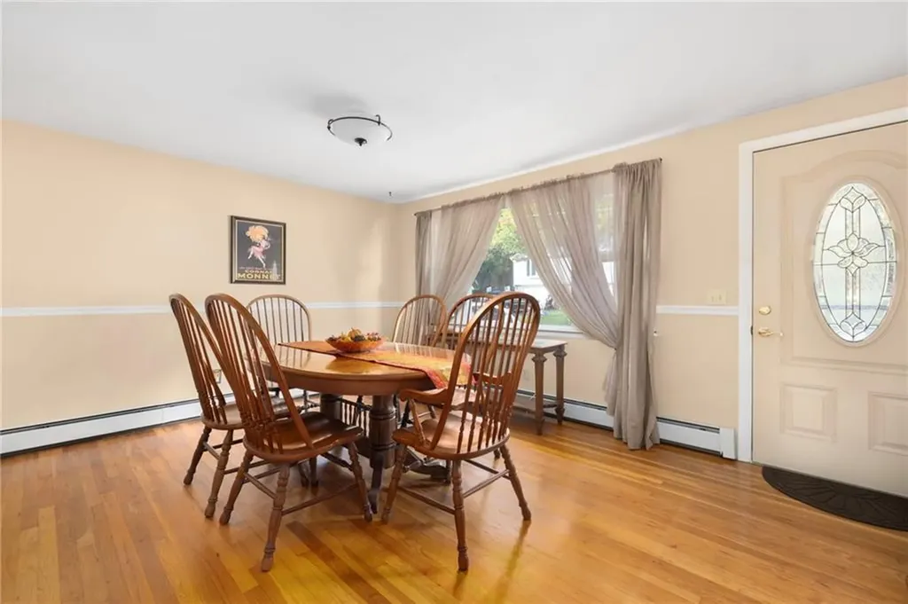 82 Doolittle Street Coventry RI 02816