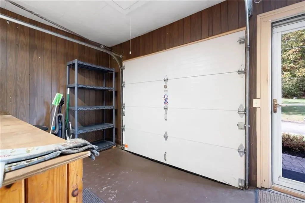 82 Doolittle Street Coventry RI 02816