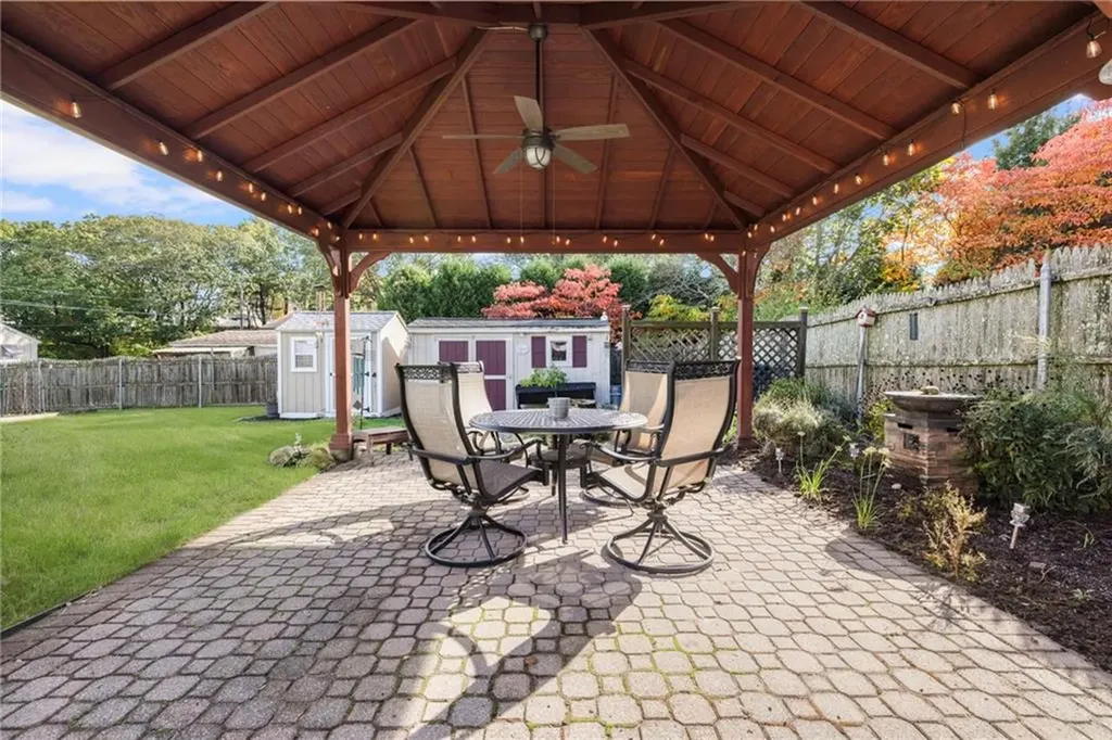82 Doolittle Street Coventry RI 02816