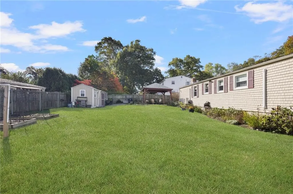 82 Doolittle Street Coventry RI 02816
