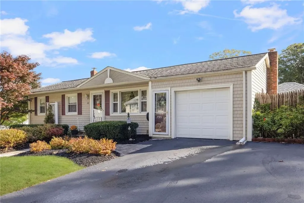 82 Doolittle Street Coventry RI 02816