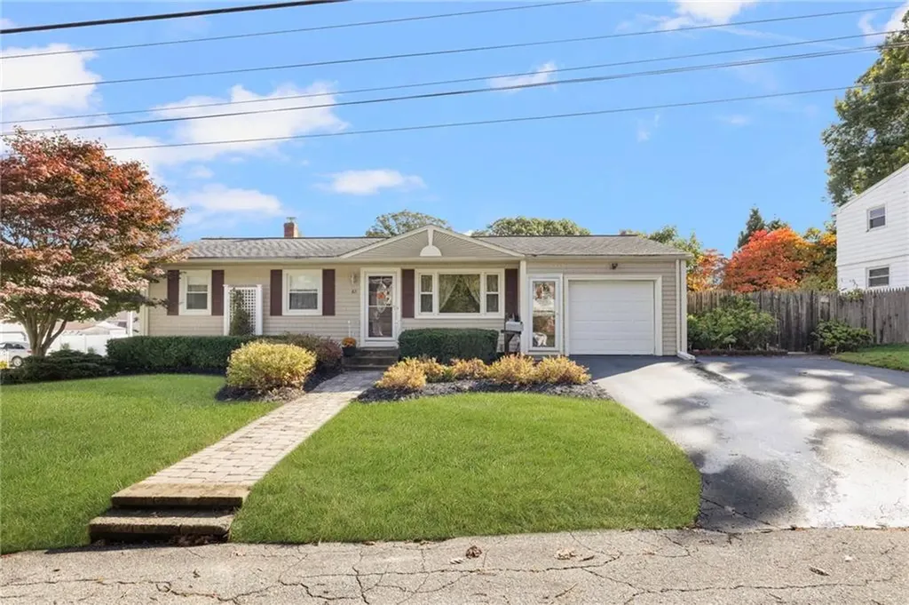82 Doolittle Street Coventry RI 02816