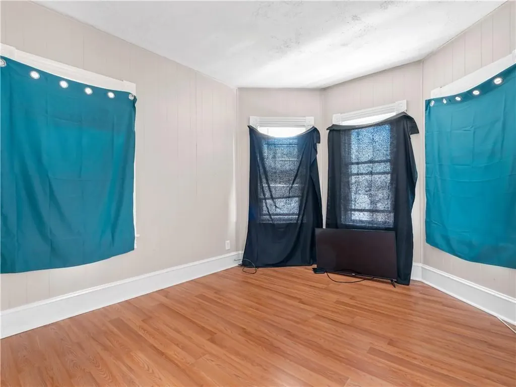 144 145 Railroad Street Lincoln RI 02838