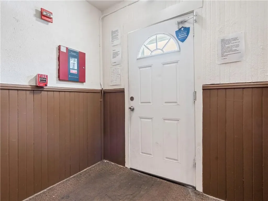 144 145 Railroad Street Lincoln RI 02838