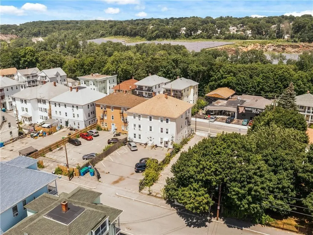 144 145 Railroad Street Lincoln RI 02838