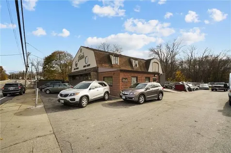 1153 Central Avenue Pawtucket RI 02861