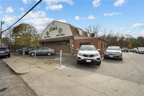 1153 Central Avenue Pawtucket RI 02861