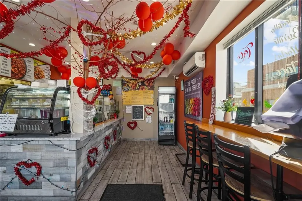 1007 Charles Street North Providence RI 02904