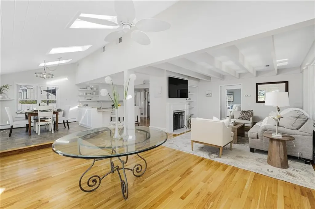 66 Dory Road Warwick RI 02886