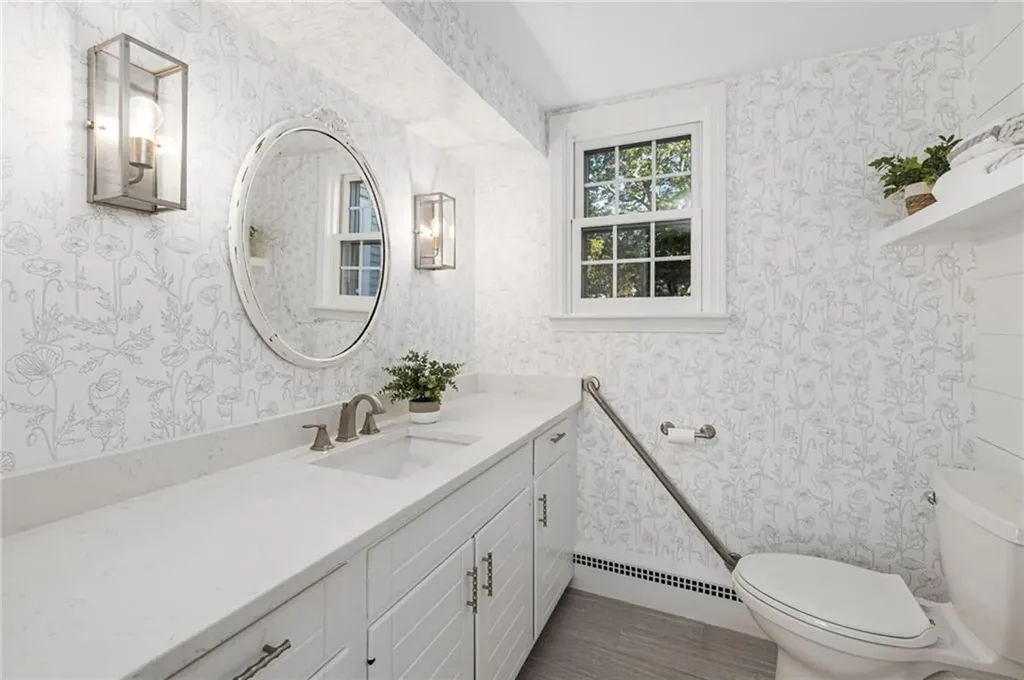 66 Dory Road Warwick RI 02886