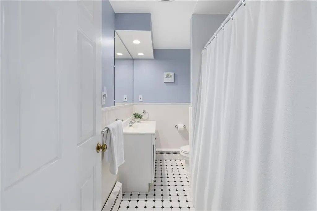 66 Dory Road Warwick RI 02886