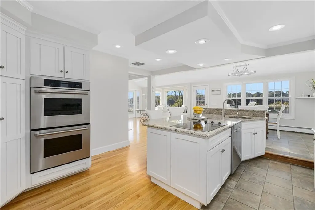 66 Dory Road Warwick RI 02886