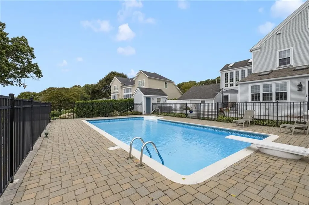 66 Dory Road Warwick RI 02886