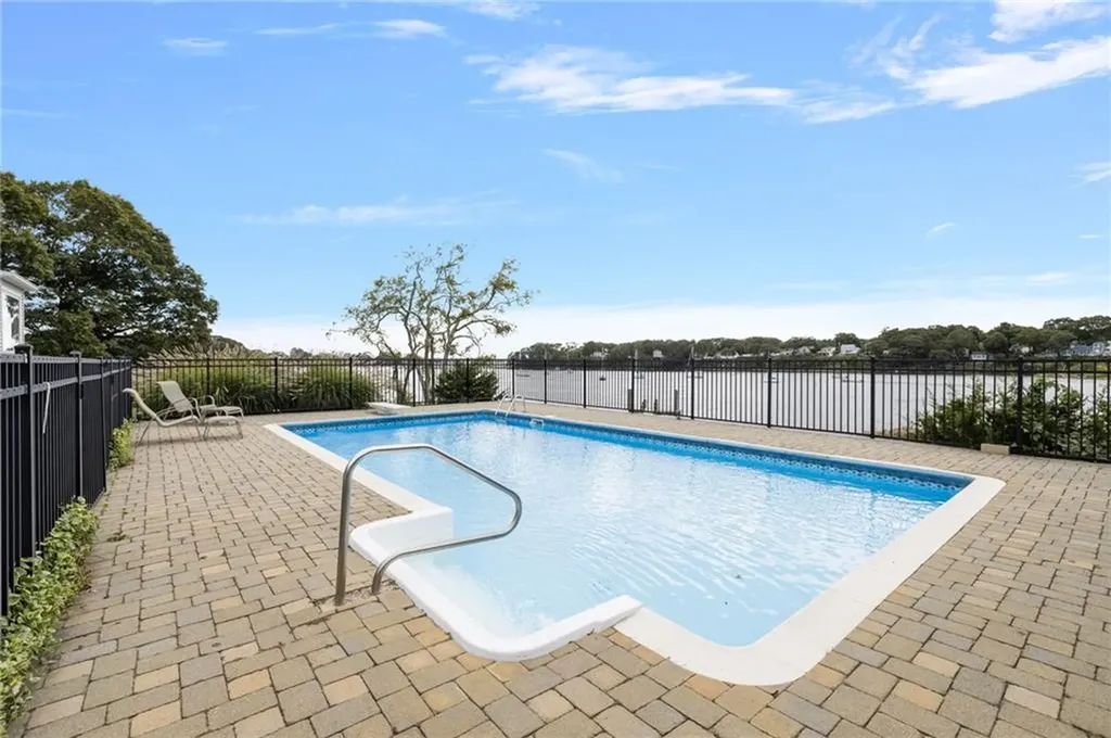 66 Dory Road Warwick RI 02886