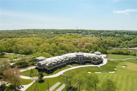 125 Cory's Lane Portsmouth RI 02871