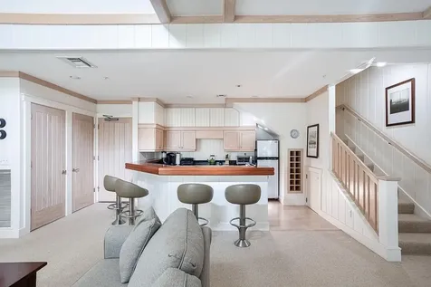 125 Cory's Lane Portsmouth RI 02871