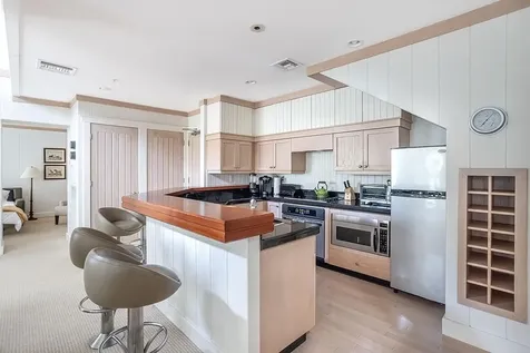 125 Cory's Lane Portsmouth RI 02871