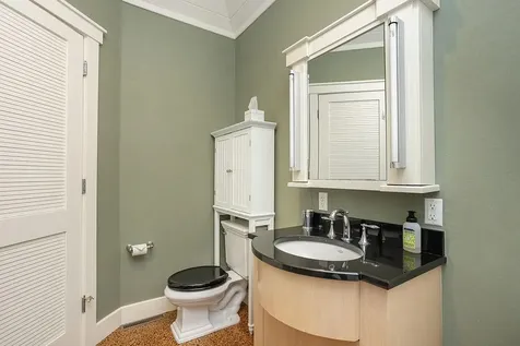 125 Cory's Lane Portsmouth RI 02871