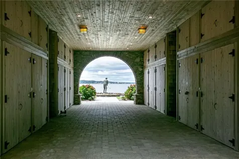 125 Cory's Lane Portsmouth RI 02871