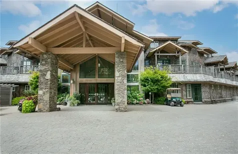 125 Cory's Lane Portsmouth RI 02871